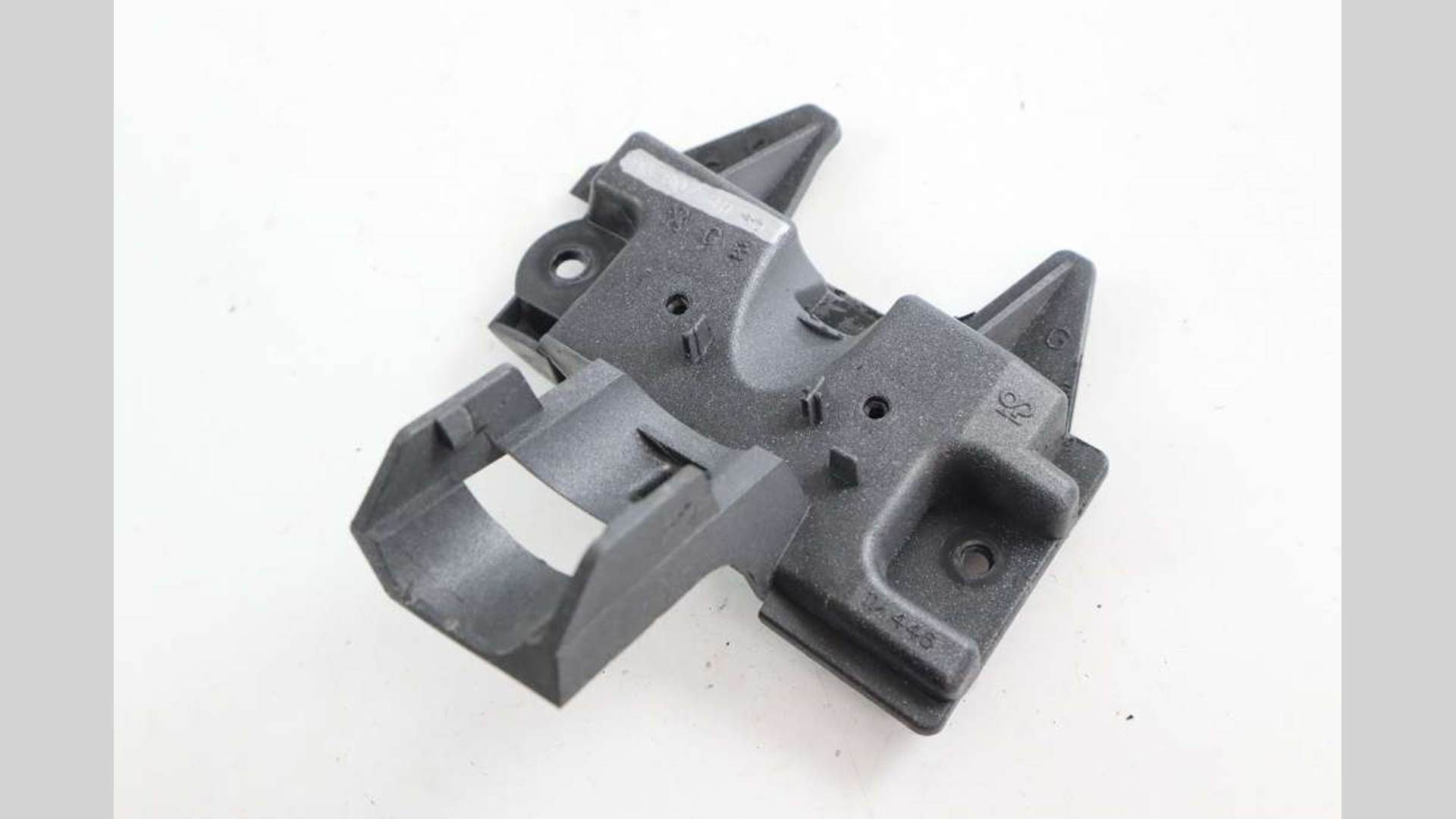 Orijinal Peugeot 308 T7 Ön Tampon Braket    7416G1