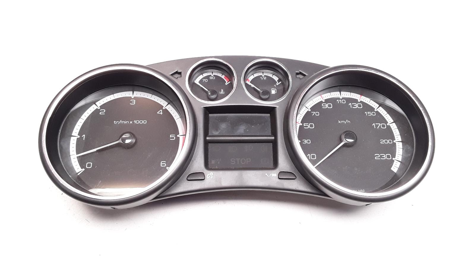 Orijinal  Peugeot 308 T7 Gösterge  Paneli   9806132480