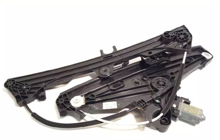 Orijinal Peugeot 308 P5 Ön Cam Krikosu Sağ   9830815180