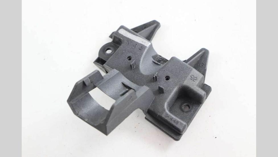 Orijinal Peugeot 308 T7 Ön Tampon Braket    7416G1