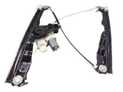 Orijinal Peugeot 308 T9 Ön Kapı Cam Krikosu Sol   9826079580