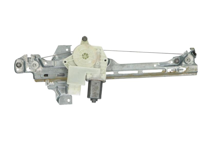 Orijinal Peugeot 308 T9 Arka Kapı Camı Krikosu Sağ  9826080380