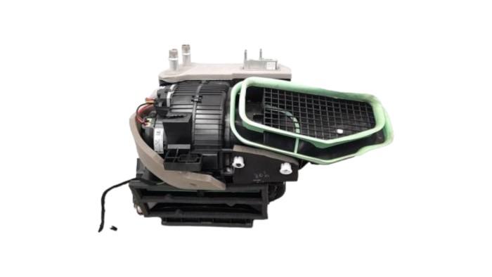 Orijinal Peugeot 308 P5 Evaporatör Kutusu    9837588380